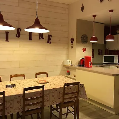 Apartment Centre Cauterets, 72m2 Pr 7 Personnes