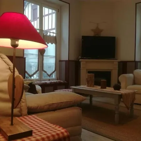 Apartment Centre Cauterets, 72m2 Pr 7 Personnes