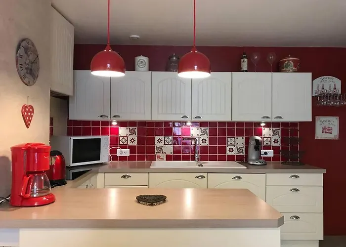 Centre Cauterets, 72m2 Pr 7 Personnes Appartement