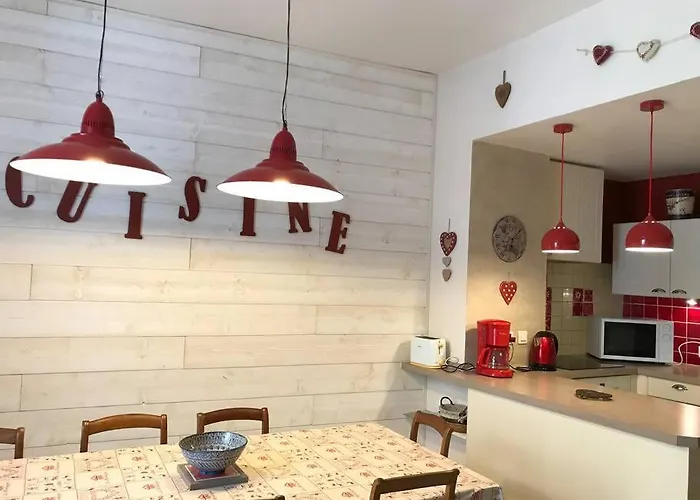 Centre Cauterets, 72m2 Pr 7 Personnes Appartement